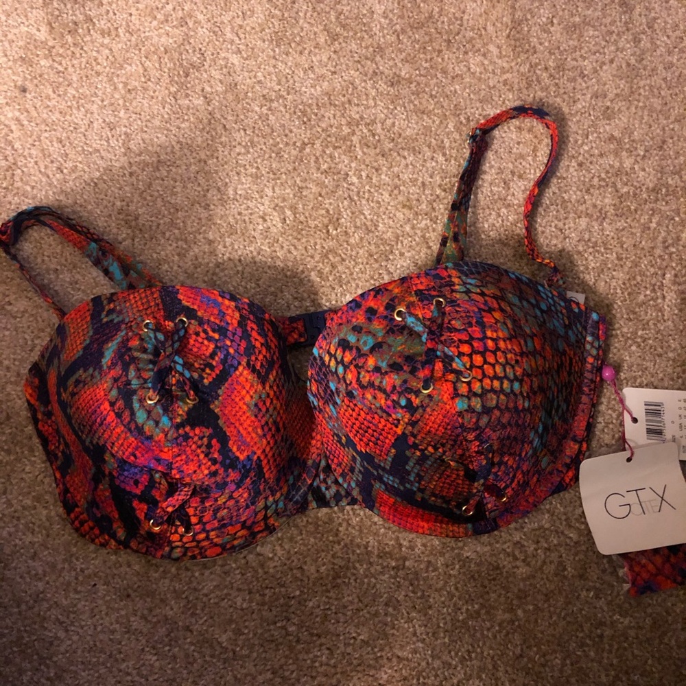 Bikini top